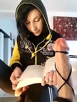 freyamoret online show from 02.11.25