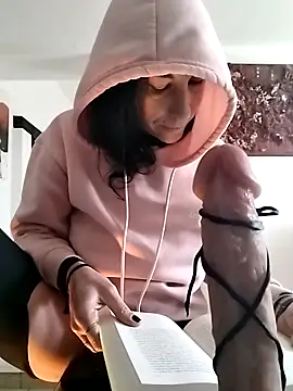 freyamoret online show from 02.28.25