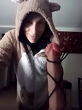 freyamoret online show from 03.13.25