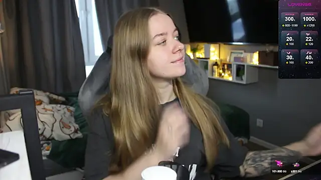 candy maggie online show from 12.16.24