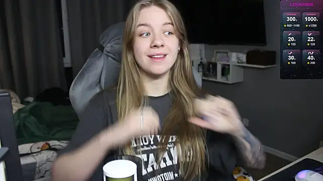 candy maggie online show from 12.18.24