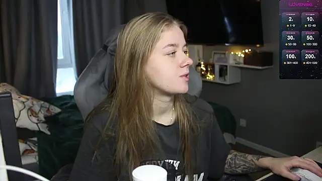 candy maggie online show from 12.19.24