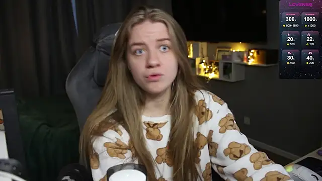 candy maggie online show from 12.24.24