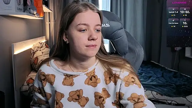 candy maggie online show from 02.25.25