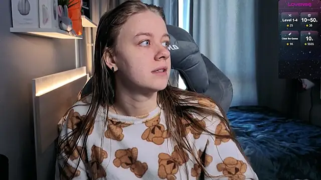 candy maggie online show from 03.19.25