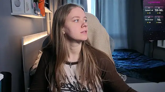 candy maggie online show from 03.21.25