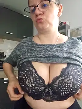 KristenVega online show from 02.24.26