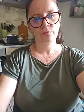 Snapshot of KristenVega chatting on 06.22.26 KristenVega online show from 06.22.26