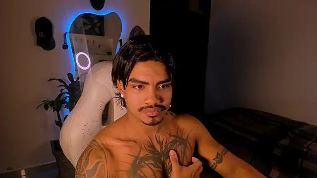 Young laroi online show from 01.11.25