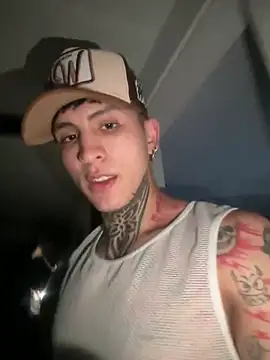 Snapshot of _Tomy08calderon chatting on 01.18.25  Tomy08calderon online show from 01.18.25