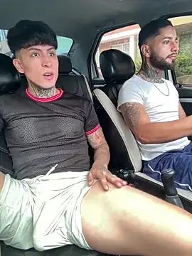 Snapshot of _Tomy08calderon chatting on 09.23.25  Tomy08calderon online show from 09.23.25