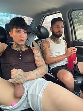 Snapshot of _Tomy08calderon chatting on 10.17.25  Tomy08calderon online show from 10.17.25