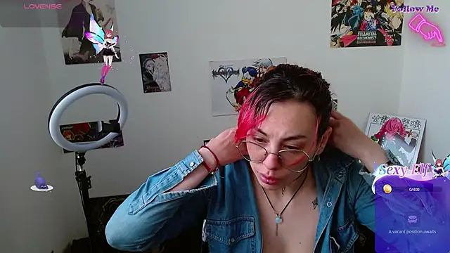 Snapshot of natasha_laulau chatting on 02.05.25 natasha laulau online show from 02.05.25