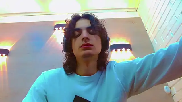 Sr BonnyEthan online show from 11.20.25