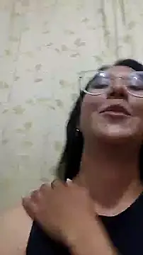 DaraBeckett online show from 03.18.25