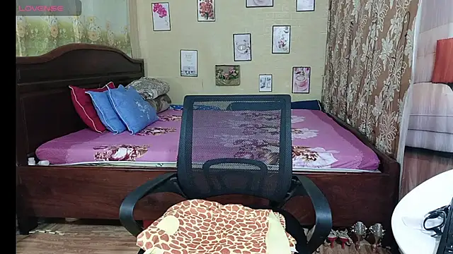 Lanian 99 online show from 11.06.25