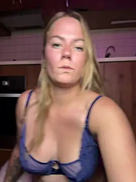 selenaluvv online show from 08.01.26