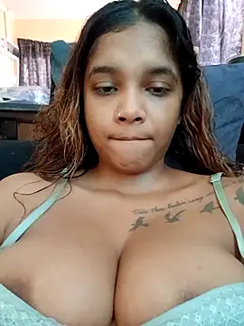 Indianqueen03 online show from 09.26.25