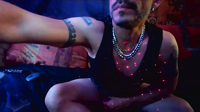 Snapshot of Tony_Torrente chatting on 09.23.25 Tony Torrente online show from 09.23.25