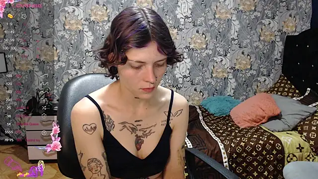 pretty cristal69 online show from 04.23.26