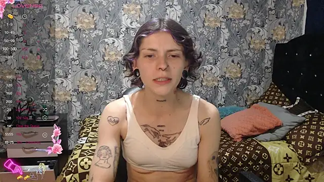 pretty cristal69 online show from 04.25.26