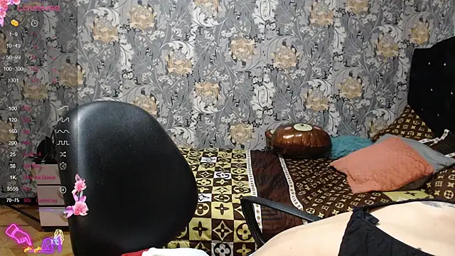 pretty cristal69 online show from 04.28.26