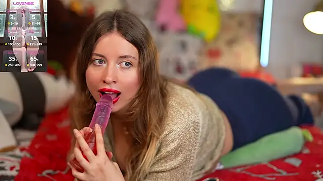 SweetyKitty18 online show from 09.17.25