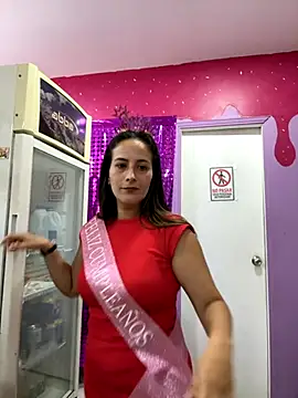 Snapshot of Rousse92 chatting on 09.22.25 Rousse92 online show from 09.22.25