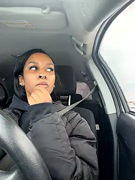 Your Paris online show from 01.05.26