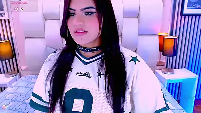 Snapshot of sarah_cream chatting on 03.15.26 sarah cream online show from 03.15.26