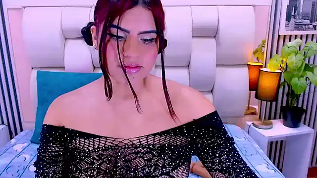 Snapshot of sarah_cream chatting on 05.22.26 sarah cream online show from 05.22.26