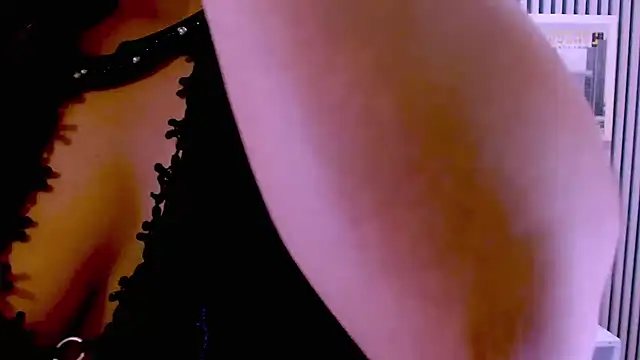 sarah cream online show from 06.17.26