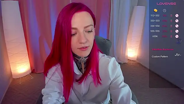 Snapshot of Roxy_____ chatting on 01.31.25 Roxy online show from 01.31.25
