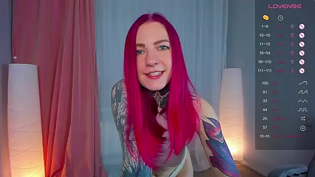 Snapshot of Roxy_____ chatting on 02.24.25 Roxy online show from 02.24.25