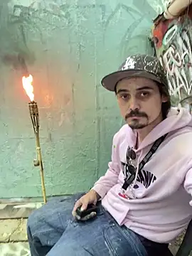 JustTylerr online show from 06.09.26