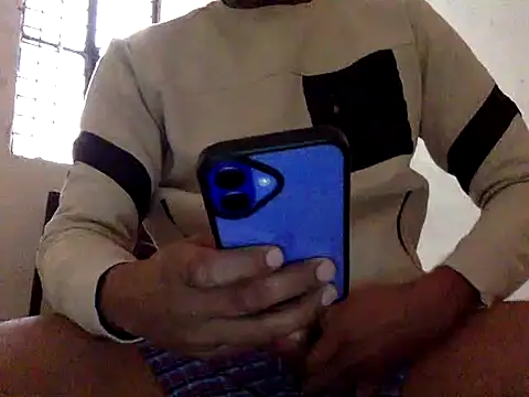 Snapshot of yadavindra85 chatting on 01.18.26 yadavindra85 online show from 01.18.26