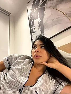 IsabelleFoxx  online show from 11.12.25