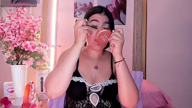 Snapshot of scarlet_fostt_ chatting on 10.19.25 scarlet fostt  online show from 10.19.25