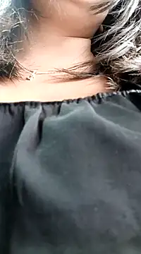 Snapshot of Cristal__04 chatting on 01.30.25 Cristal 04 online show from 01.30.25