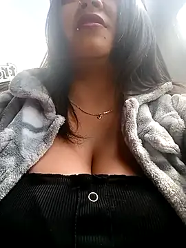 Snapshot of Cristal__04 chatting on 02.20.25 Cristal 04 online show from 02.20.25