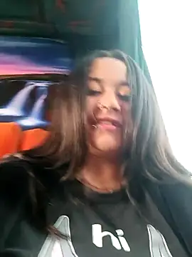 Snapshot of Cristal__04 chatting on 10.24.25 Cristal 04 online show from 10.24.25