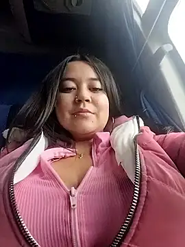 Snapshot of Cristal__04 chatting on 12.03.25 Cristal 04 online show from 12.03.25