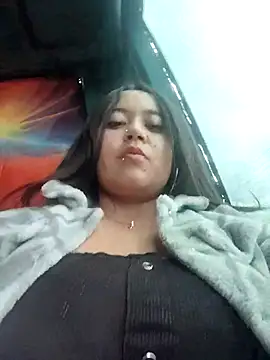 Snapshot of Cristal__04 chatting on 12.05.25 Cristal 04 online show from 12.05.25