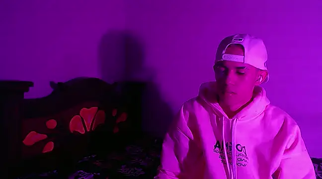 isaaclatino online show from 12.15.24