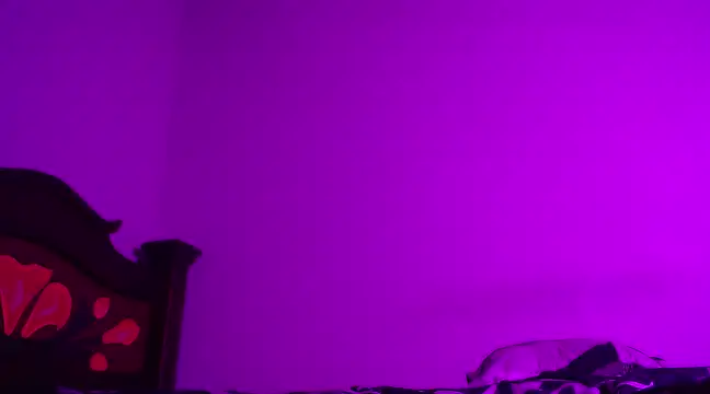 isaaclatino online show from 12.24.24