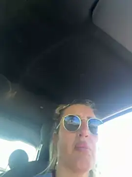 Snapshot of casalinga88 chatting on 05.24.26 casalinga88 online show from 05.24.26