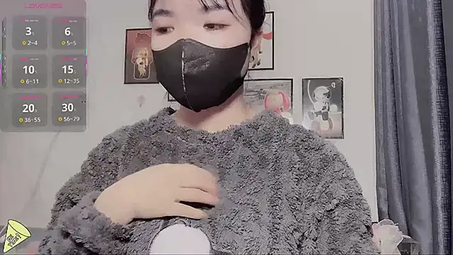 Berrysweet 68 online show from 03.13.25