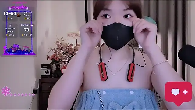 Berrysweet 68 online show from 07.24.26