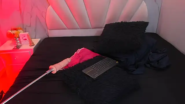 Snapshot of Sheryl_Hamilton chatting on 02.22.25 Sheryl Hamilton online show from 02.22.25