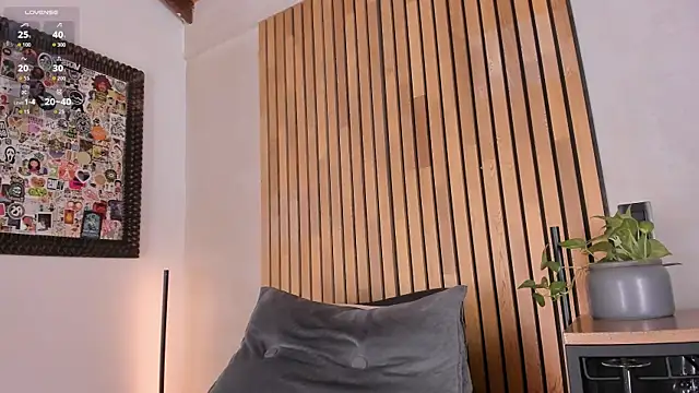 honeyhot69   online show from 06.15.26